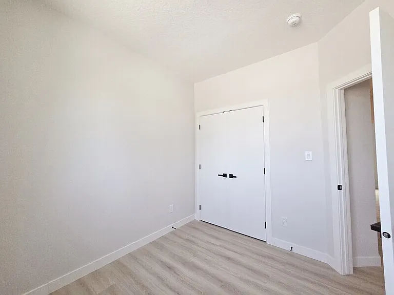 10627 149th St NW #UP — Photo 15