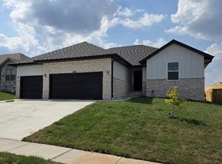 939 S Pindall Ln, Nixa, MO 65714