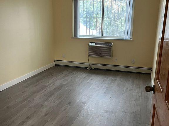 4th image of 21123 46th Ave #1
