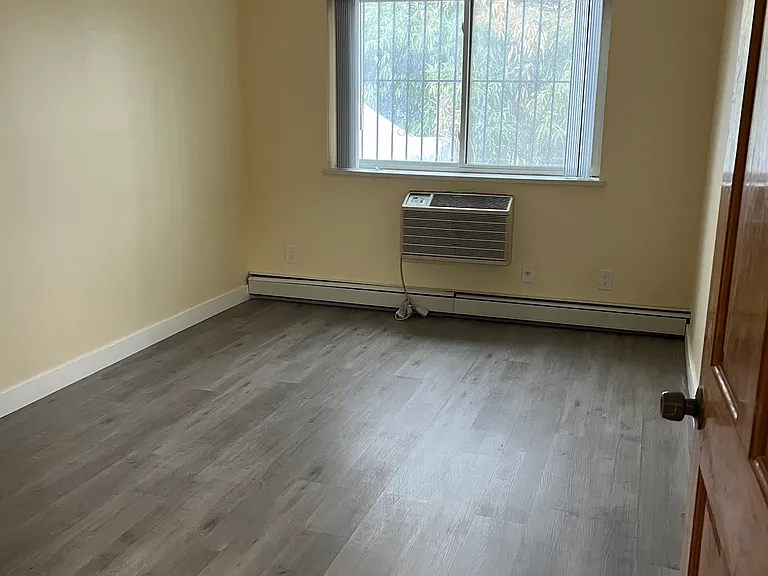 21123 46th Ave #1 — Photo 4