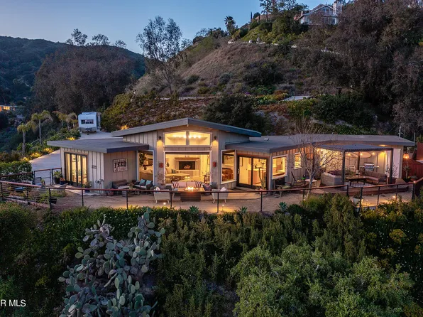 485 E Highland Dr, Camarillo, CA 93010