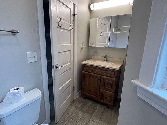 5th image of 4154 N Kimball Ave #2