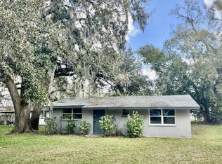 5024 Lantana St, Zephyrhills, FL 33542