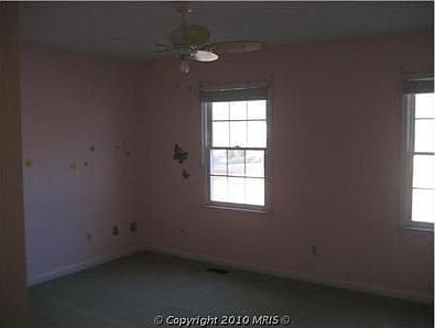 5th image of 19 Patton Ln