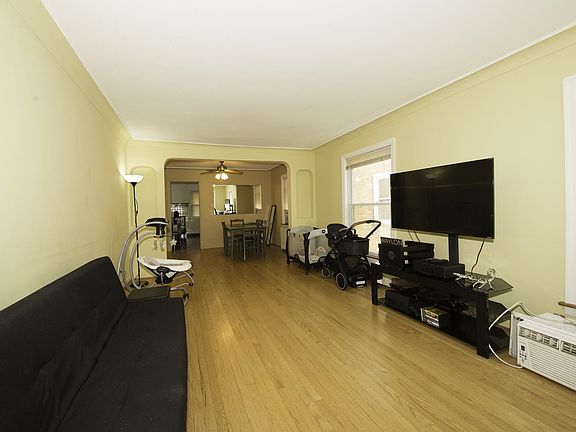 3rd image of 2009 N 73rd Ct