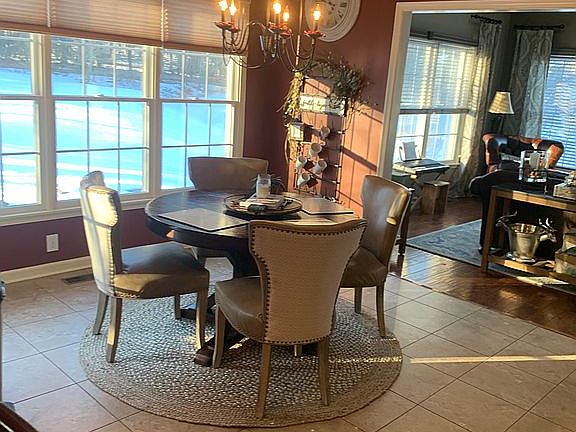 3rd image of 8808 Clearwater Cir