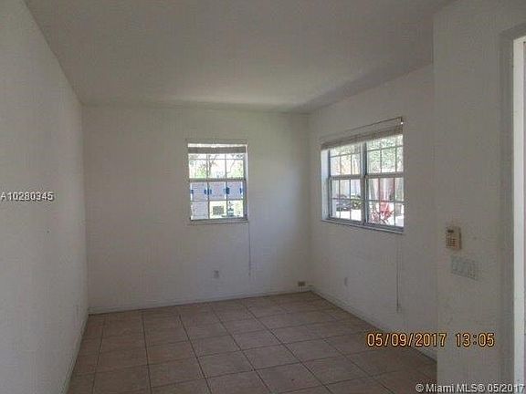5th image of 473 NE 21st Ter #0