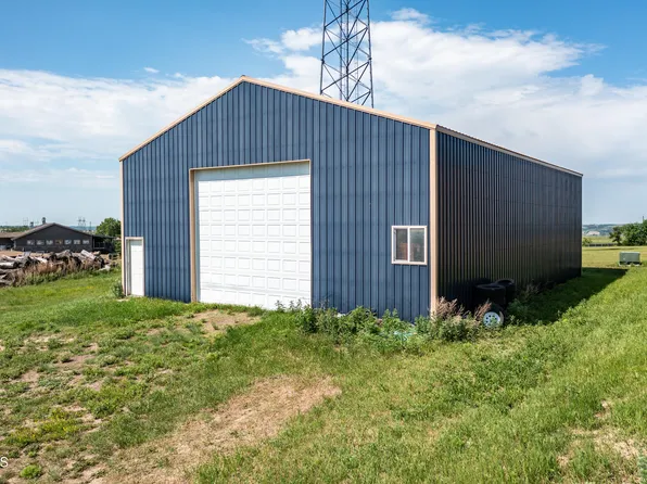 Near Dakota Ave, Riverdale, ND 58565