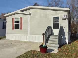 1032 Pebble Creek Dr, Mount Pleasant, MI 48858