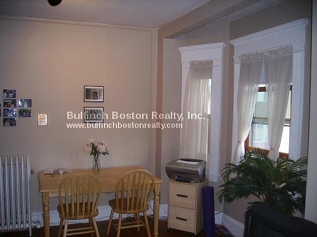 2nd image of 10 Garrison St #710