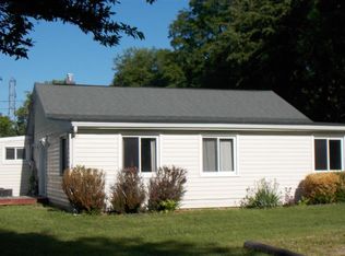 9085 Hyde Rd, Clarklake, MI 49234