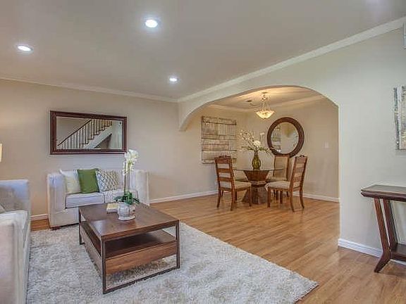 2nd image of 4631 Columbia River Ct