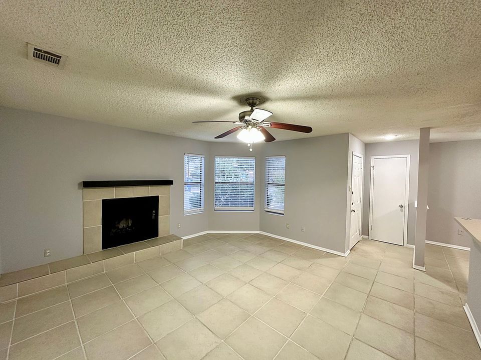 1st image of 8805 Schick Rd APT A