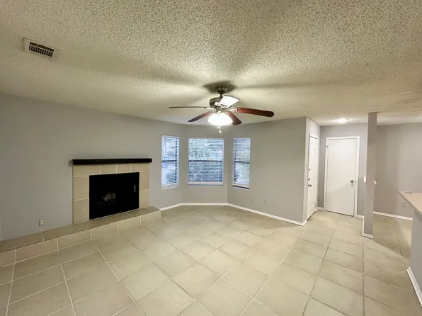 8805 Schick Rd, Austin, TX