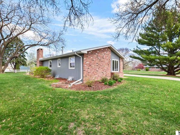 1745 N 10th St, Nebraska City, NE 68410