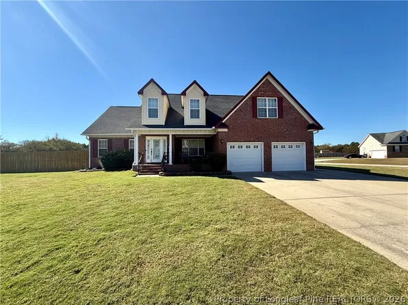 339 Natchez Dr, Raeford, NC 28376