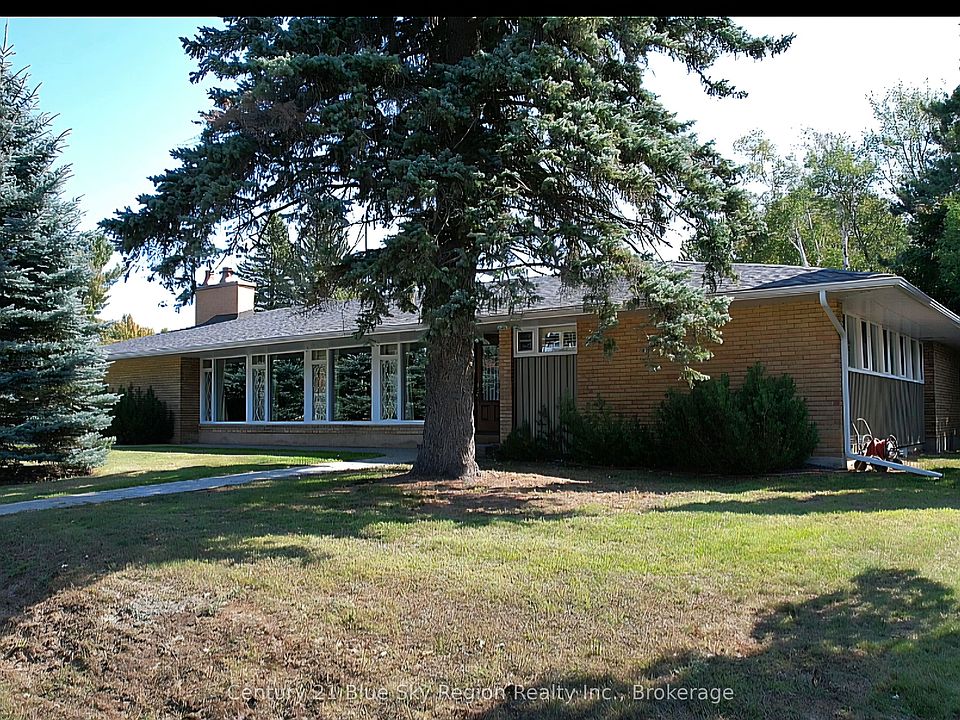 1st image of 941 Pinewood Rd