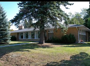 941 Pinewood Rd, North Bay, ON P1B4P2