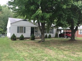 703 S 4th St, Clinton, MO 64735