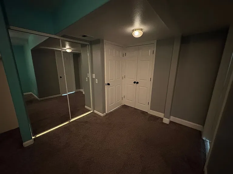 534 W Russell Ave — Photo 31