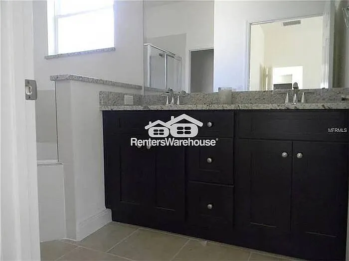 701 Armadillo Dr — Photo 7