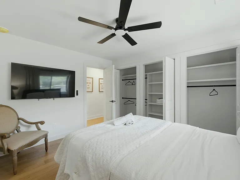 1845 Branch Valley Dr — Photo 14