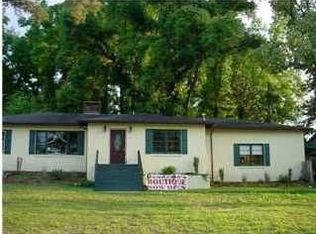 6941 Moffett Rd, Mobile, AL 36618