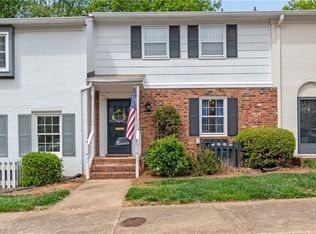 2942 E Saint Marks Rd APT F, Winston Salem, NC 27103