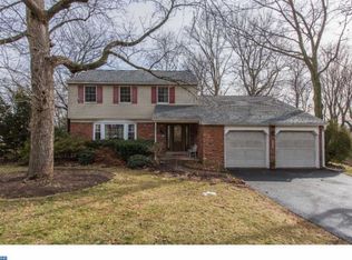 528 Long Meadow Rd, Eagleville, PA 19403