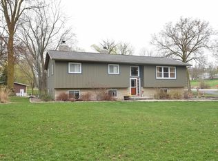 N6203 Grandview Rd, Fond Du Lac, WI 54937