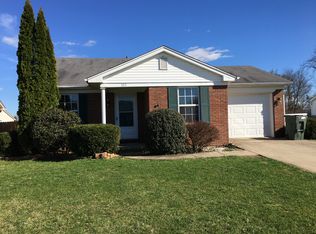105 Charmac Rd, Versailles, KY 40383