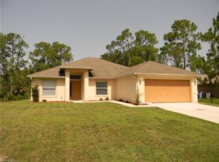 2121 McArthur Ave, Alva, FL 33920