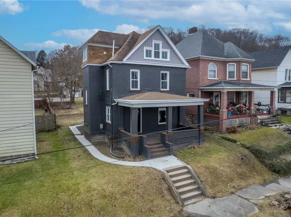 619 Park Ave, Ellwood City, PA 16117