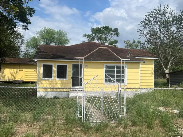 122 Flournoy St, Normanna, TX 78142