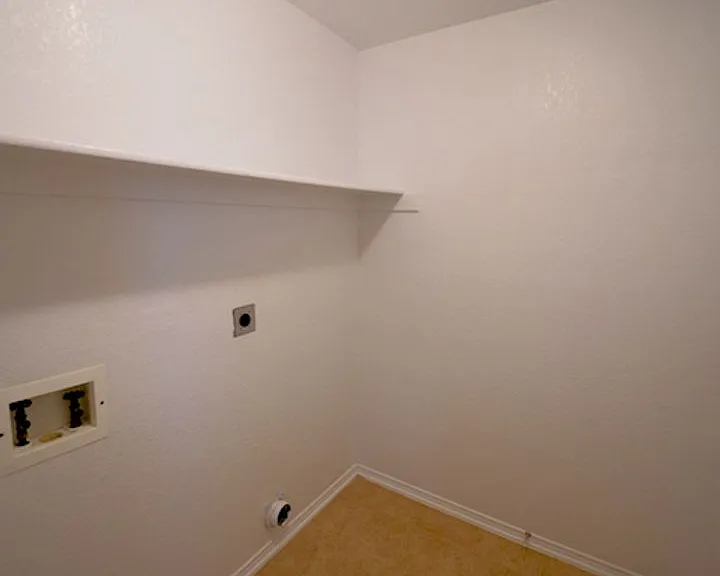6534 Ithaca Fls — Photo 30