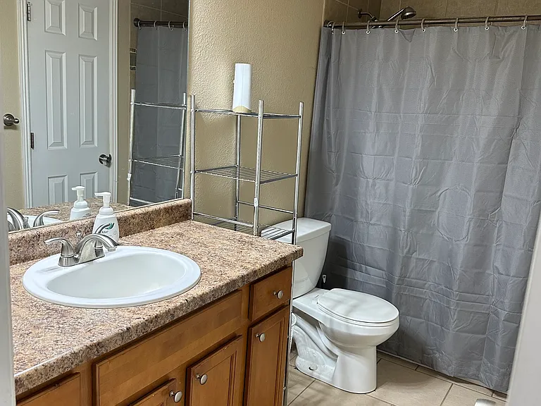 115 Comanche Ct — Photo 6