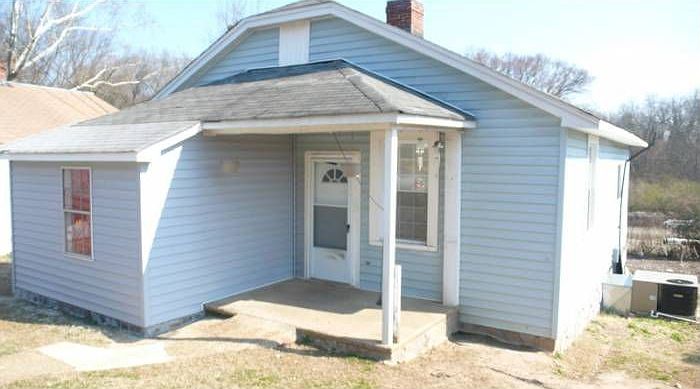 1st image of 3776 Dixie Cir
