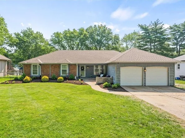 9009 Lamar Ave, Overland Park, KS 66207