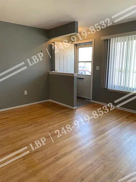 17243 Horger Ave — Photo 2