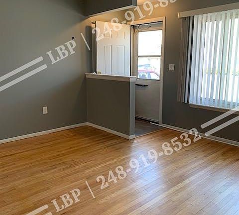 2nd image of 17243 Horger Ave