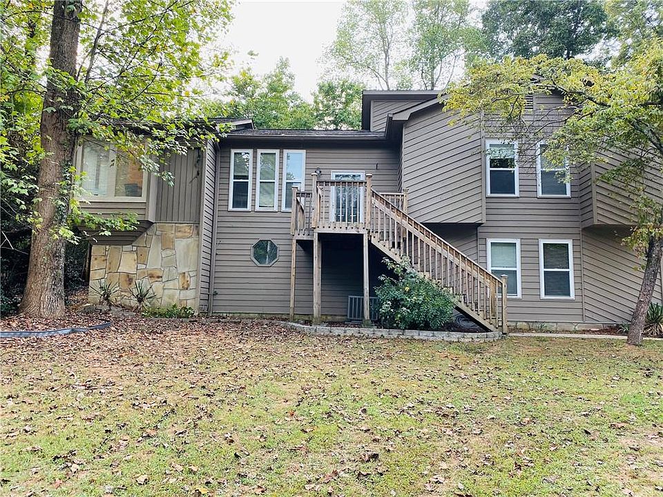1st image of 1890 Winding Creek Ln SW
