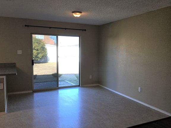 4th image of 656 Raven Dr