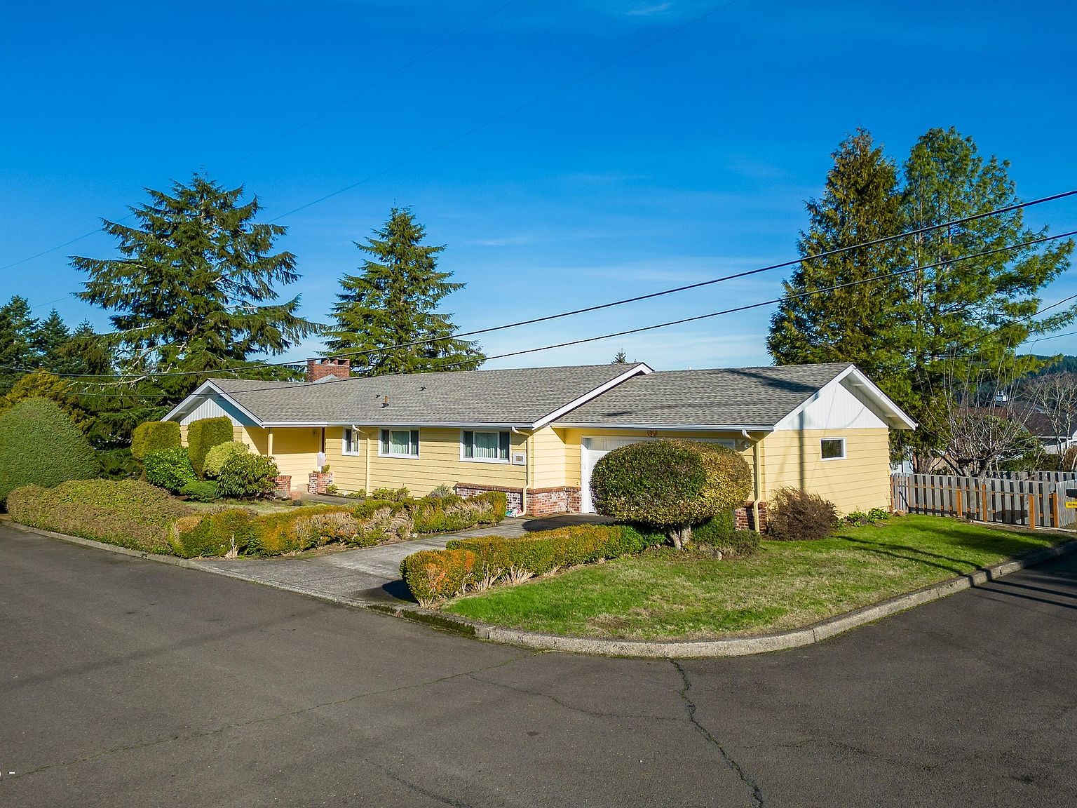 3122 NE Yacht Ave, Lincoln City, OR 97367 Zillow