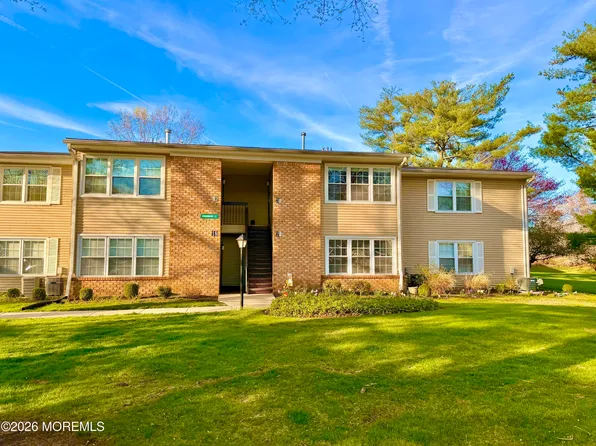 30 Cranberry Court #117, Red Bank, NJ 07701