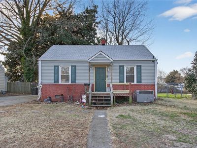 135 Roland Dr, Hampton, VA, 23669