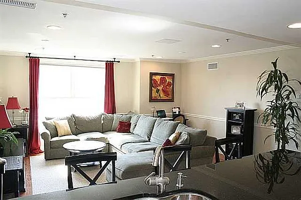 Sold by Hudson Place Realty | media 16