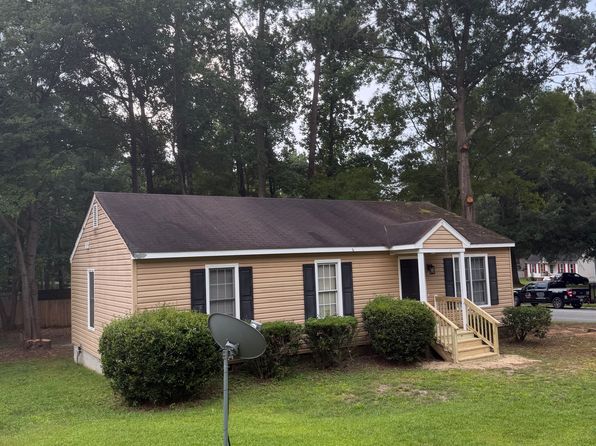 16005 Tipton Cir