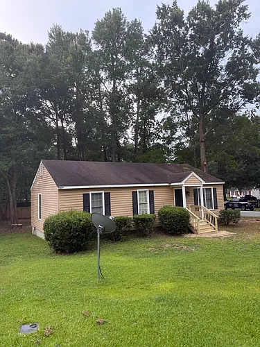 16005 Tipton Cir Photo 1