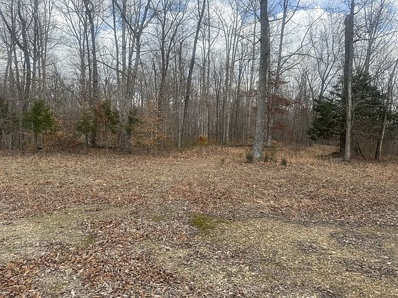 5th image of 323 Graham Rd