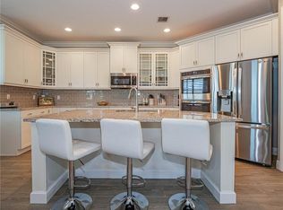 4836 Four Lakes Cir SW, Vero Beach, FL 32968